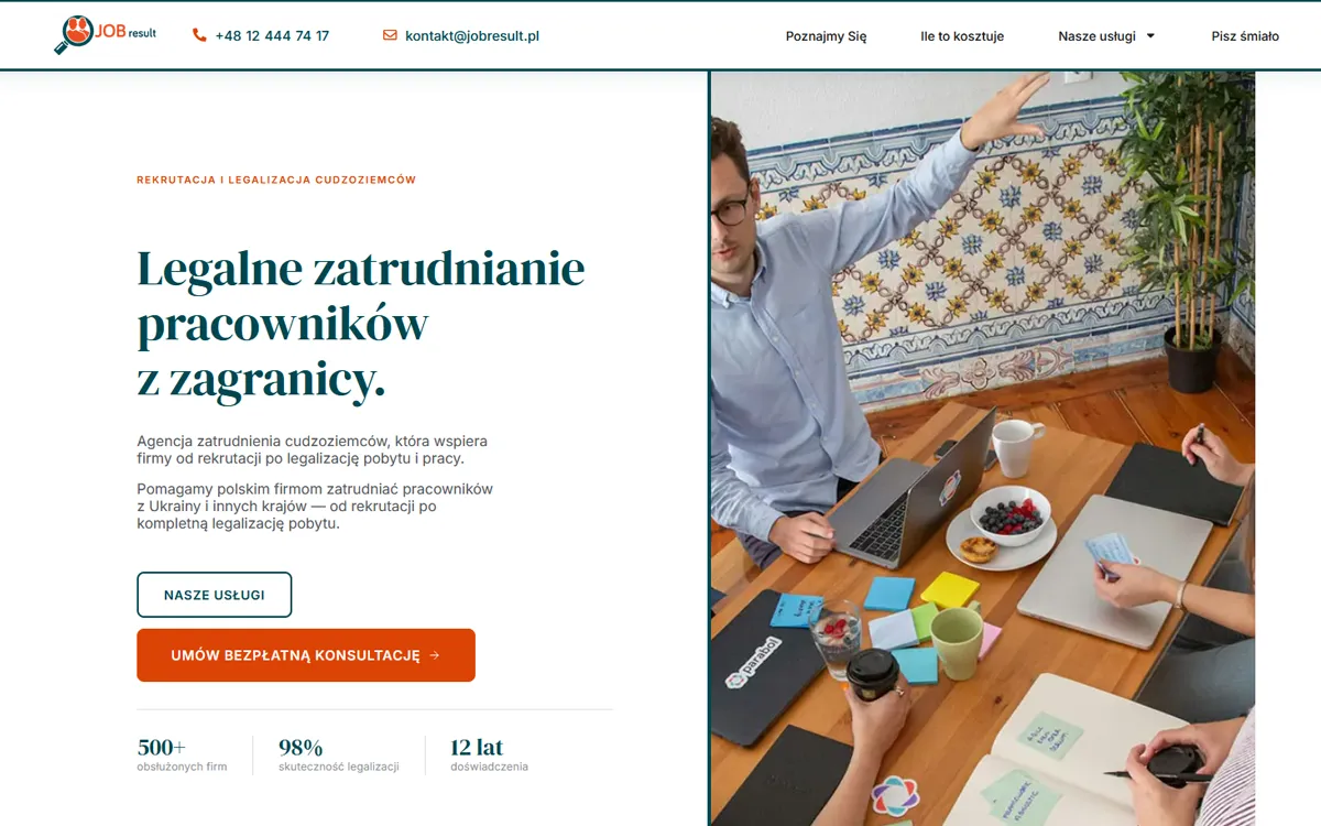 Job Result / JR360 — zrzut ekranu: Wielojęzyczna strona HR